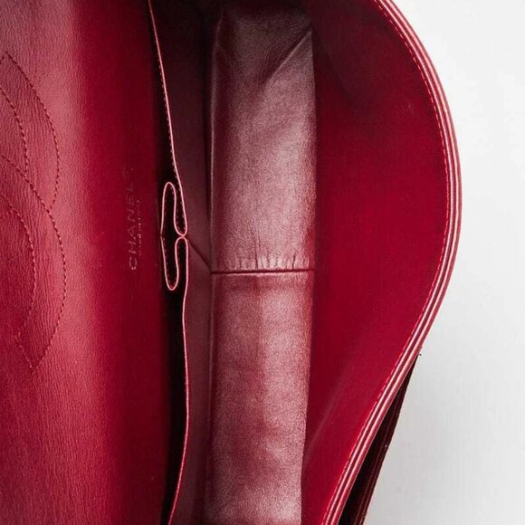 Chanel Red Quilted Patent Leather Classic Maxi Double Flap Bag - Picture 4 of 11